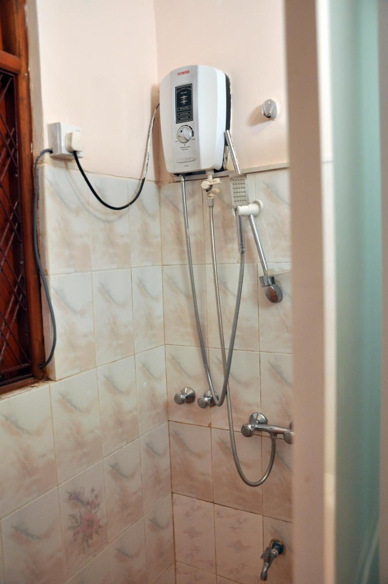 Sobaya Hotel Канди Экстерьер фото