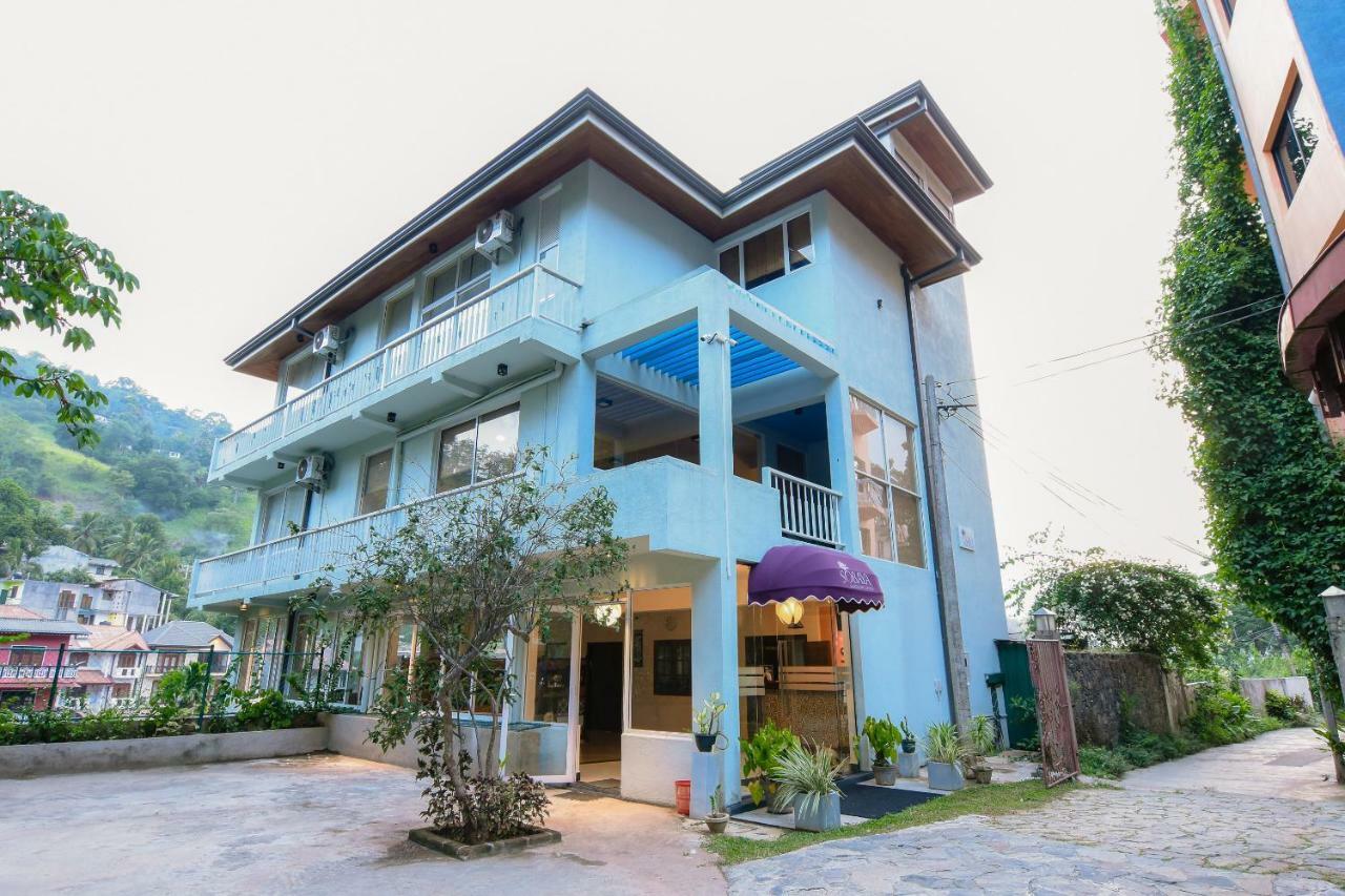Sobaya Hotel Канди Экстерьер фото