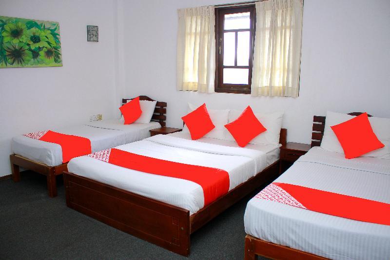 Sobaya Hotel Канди Экстерьер фото