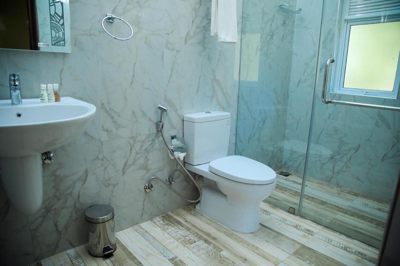 Sobaya Hotel Канди Экстерьер фото